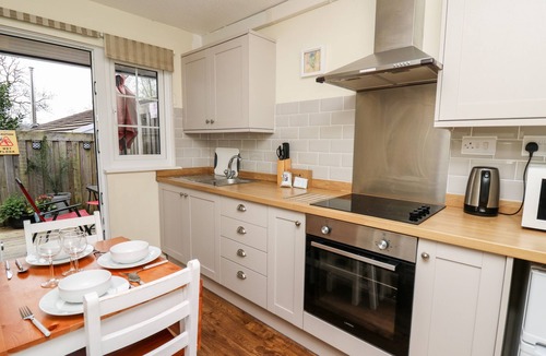 Crossgates Cottage | Honeysuckle Cottage