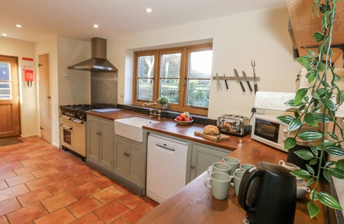 Smallridge Cottage | Honeysuckle Cottage