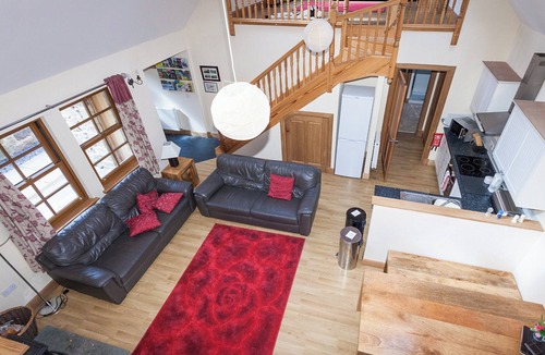 Linlithgow Cottage | Honeysuckle Cottage - UKC6255