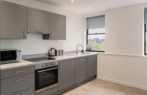 Taunton Apartment | Host Stay 52 Waterside Place