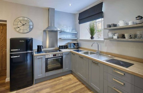 Barnard Castle Condo | Host & Stay | 82F Galgate