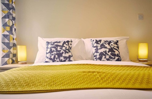 Eastgate Apartment | Host & Stay | Chapel Race - Low Force
