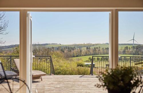 Durham House | Host & Stay - Forest View Lodge