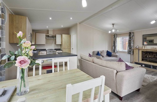Malton Ski Chalet | Host & Stay | GRE46 Rowan Lodge