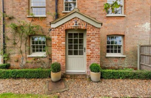 Fakenham Cottage | Host & Stay | Haclins Cottage
