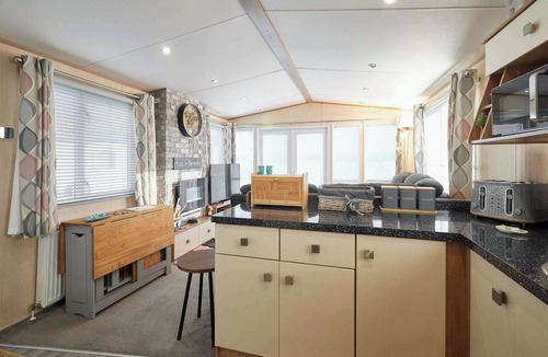 Cresswell Ski Chalet | Host & Stay | Leon's Retreat