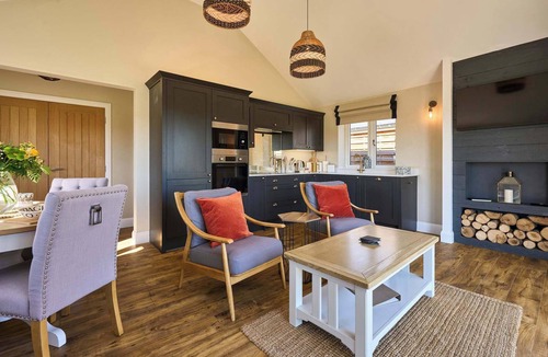 Foxley House | Host & Stay | Mole Cottage