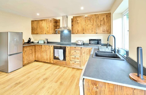 North Buckland House | Host & Stay | Morley Cottage