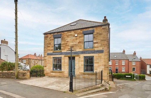 Hinderwell House | Host & Stay - Mulgrave House