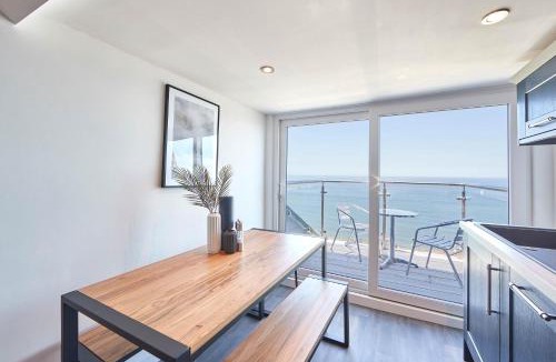 West Cliff Apartment | Host & Stay - Pier View Penthouse