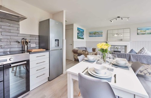 St. Ann's Chapel House | Host & Stay | Robin's Nest