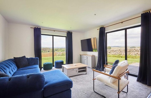 Hallington House | Host & Stay - Thistle Cottage