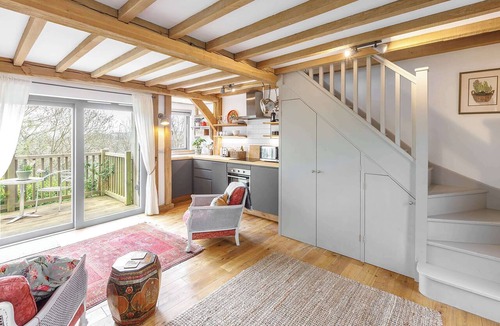 Lewes Apartment | Host & Stay | Tree House