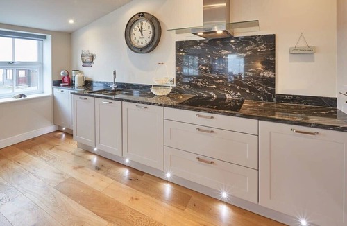 Sandsend House | Host & Stay | Turnstone Cottage