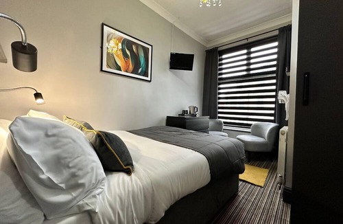North Shore Hotel | Hotel Neon