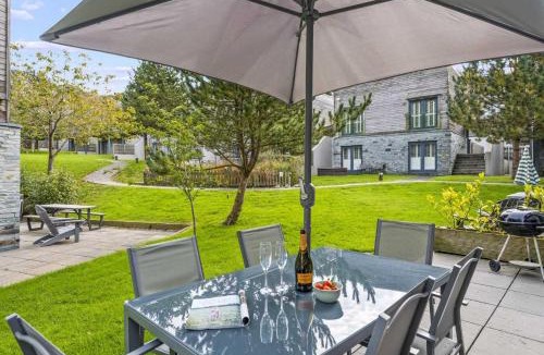 Talland House | House 9