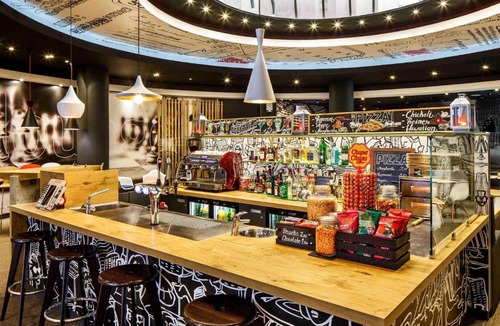 Theatreland Birmingham Hotel | ibis Birmingham Centre New Street Station Hotel