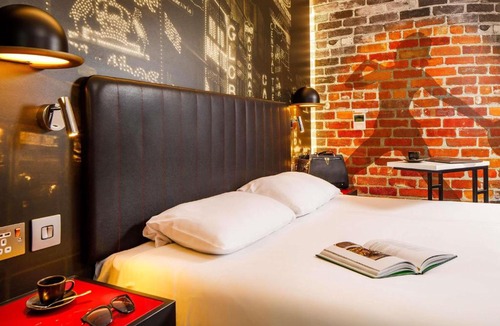 Cathedrals Hotel | ibis Styles London Southwark - near Borough Market