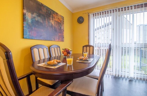Glasgow House | Ideal Contractor Stay 2-Bed Near Glasgow Fort