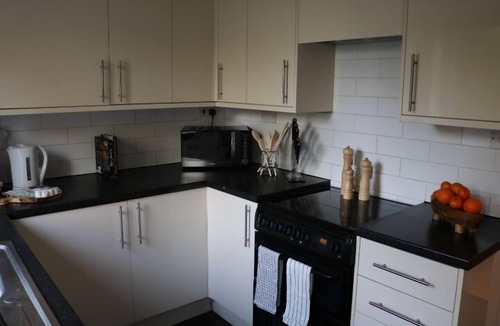Mapperley House | Impeccable 2-Bed House in Nottingham