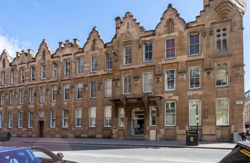 City Centre Glasgow Apartment | Ingram Apartments