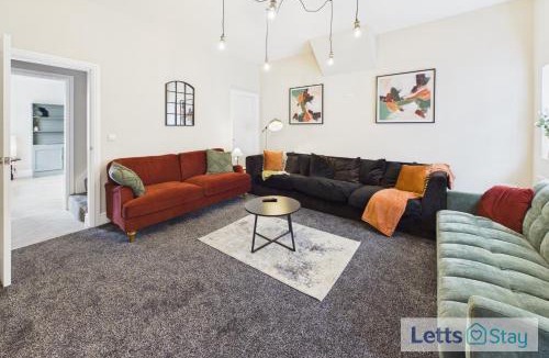 Castleford House | Ings View