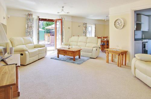 Netley House | Irenic Lodge
