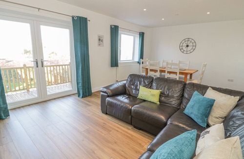 Dinas Cottage | Isallt