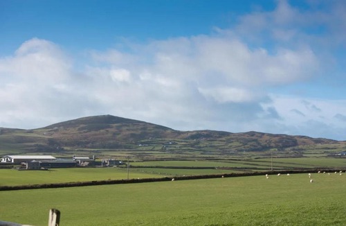 Aberdaron Apartment | Island View