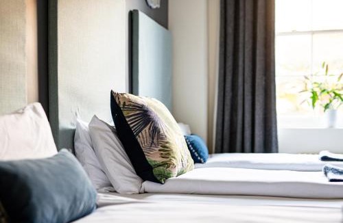Upper Town House | Ivy House