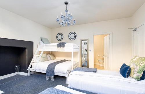 Upper Town House | Ivy House