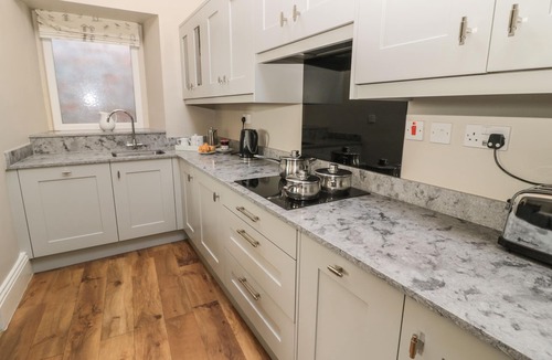 South Charlton Cottage | JACKSON COTTAGE, family friendly in Alnmouth