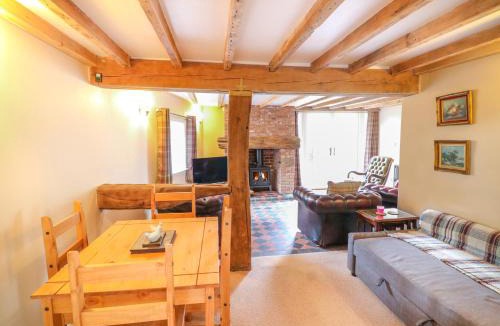 Duffield House | Jasmine Cottage