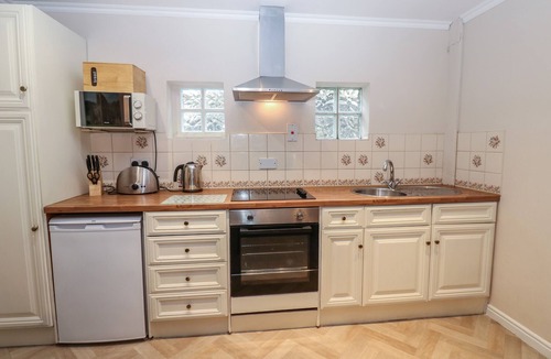 Richmond Cottage | Jasmine Cottage