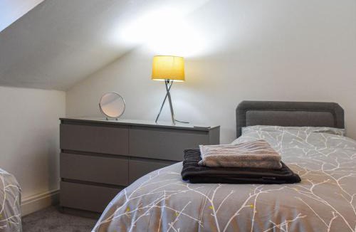 West Cliff House | Jet Workers Cottage
