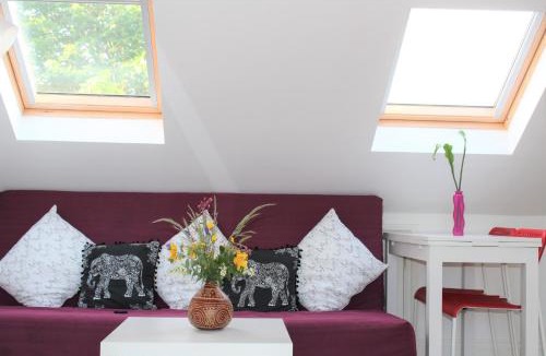Jubilee Apartment | Jing's Loft Converted Studio