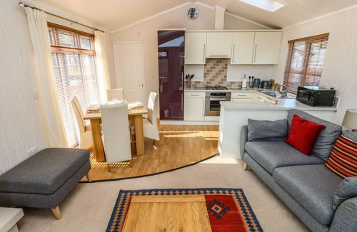 Amroth Cottage | Jules @ 79