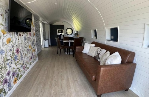 Woodend House | Juniper Lodges