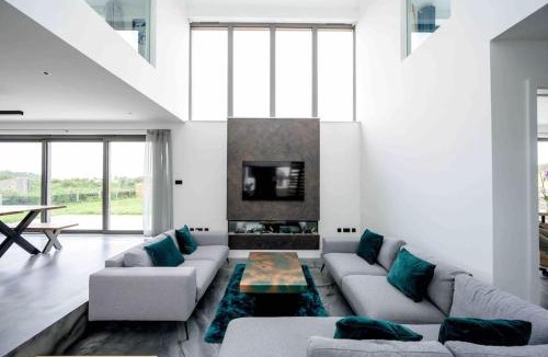 St. Agnes House | Karenza Luxury Cornish escape