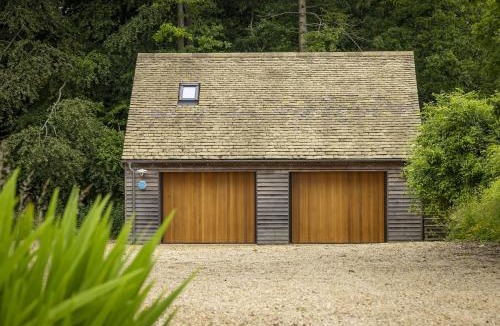 Brimpsfield House | Keepers Annexe
