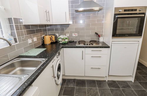 Middleham House | KELDA GARTHR (TRANQUIL GARDEN), family friendly in Middleham