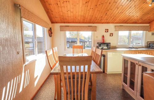 Carnforth Cottage | KELLET LODGE (LAKESIDE 26), pet friendly, with pool in Carnforth