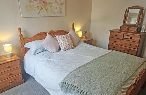 West Looe House | Kenwith Cottage