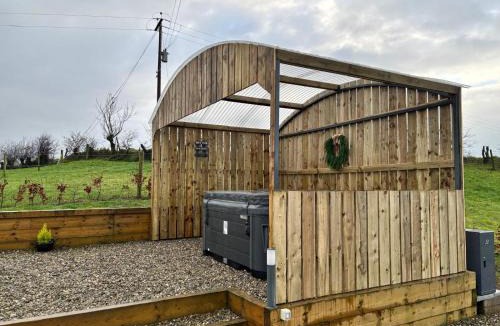 Omagh House | Kingarrow Cottage