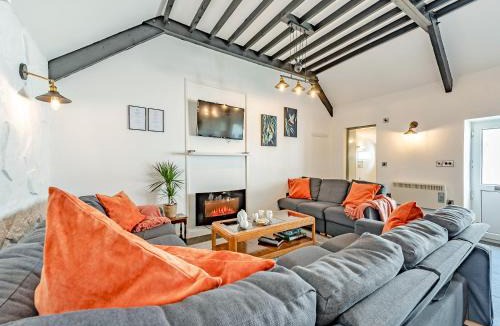 Pentrefelin House | Kingfisher