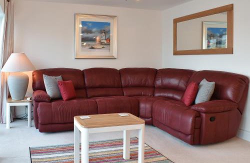 Turnchapel House | Kings Haven