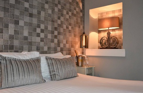 Bowness-on-Windermere Hotel | Lakes Hotel and Spa