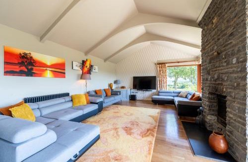 Compton Martin House | Lakeside