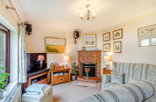 Hunstanton House | Langford Cottage