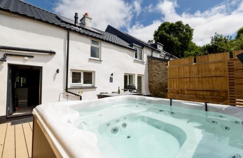 Looe House | Lanreath Cottage